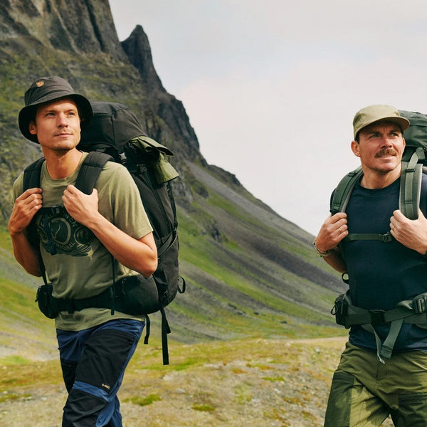 フェレナ　リフトパンツ Which Fjällräven Hiking Trousers Are Best For You – My Fox Bag