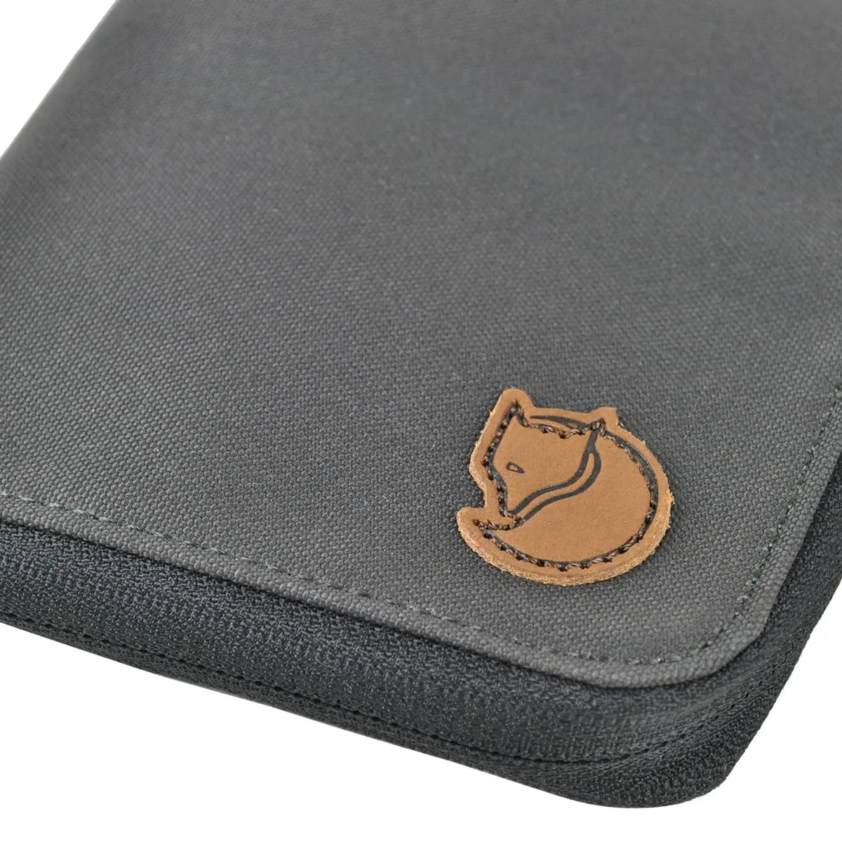 Fjallraven Passport Wallet Dark Grey - My Fox Bag